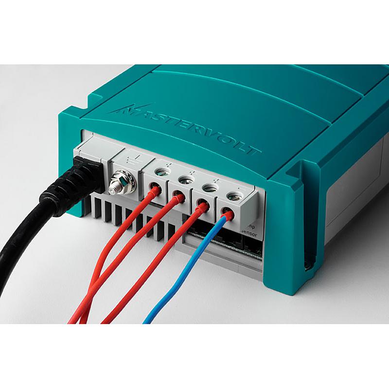 Mastervolt Chargemaster 12/25