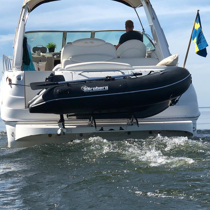 Båtlyft För Badbrygga